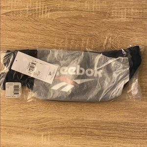 Reeboks Classics Foundation Waist Bag Navy New